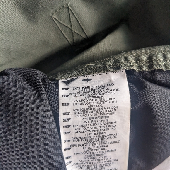 Men's Cargo Shorts (40) - Picture 5 of 8